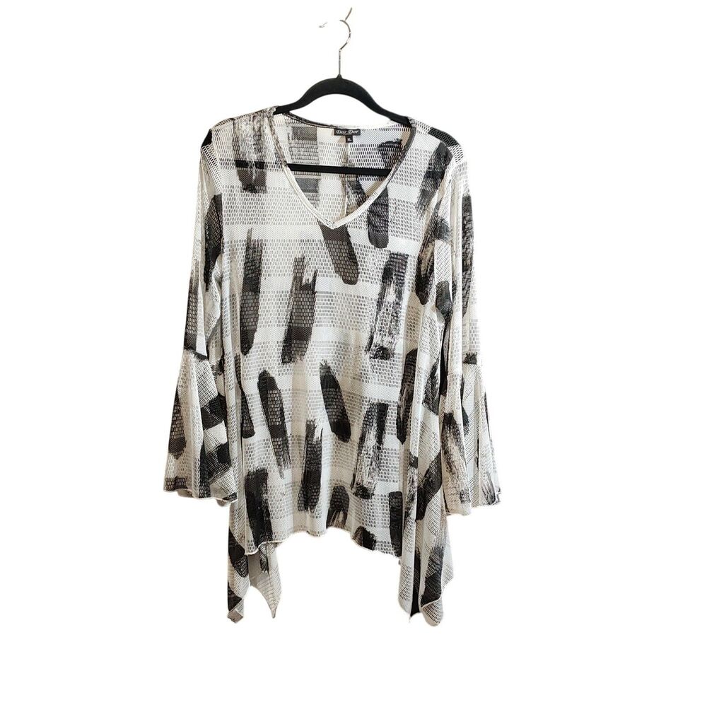 Dor Dor Couture Womens - Size XL - Artsy Netted Black and White Tunic